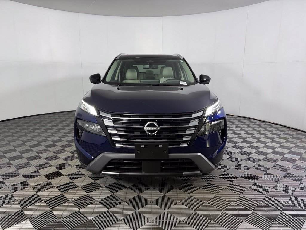 Used 2025 Nissan Rogue SL w/ SL Premium Package AWD/4WD image 33