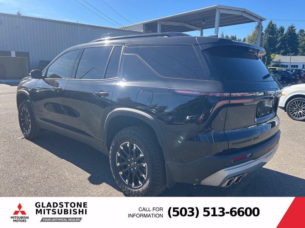 Used 2024 Chevrolet Traverse Z71 w/ Enhanced Driving Package AWD/4WD image 6