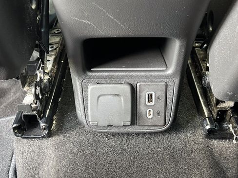 Used 2023 Chevrolet TrailBlazer ACTIV w/ Sun and Liftgate Package AWD/4WD image 32