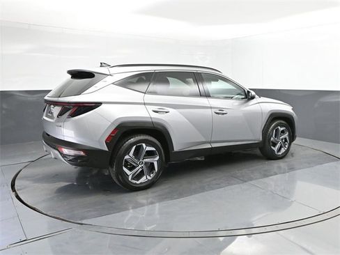 Used 2022 Hyundai Tucson Limited image 12