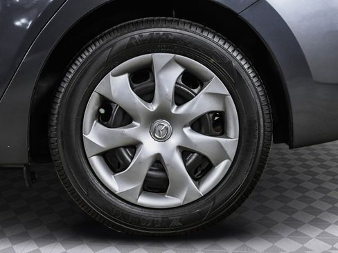 Used 2016 MAZDA MAZDA3 i Sport image 34