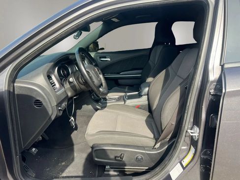 Used 2022 Dodge Charger SXT RWD image 26