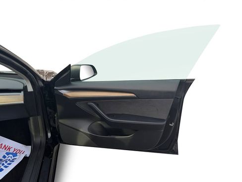 Used 2023 Tesla Model 3 Standard Range image 16