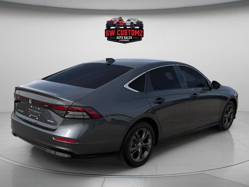 Used 2025 Honda Accord EX-L image 7