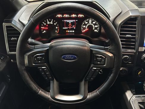 Used 2019 Ford F150 XLT w/ Equipment Group 302A Luxury AWD/4WD image 15