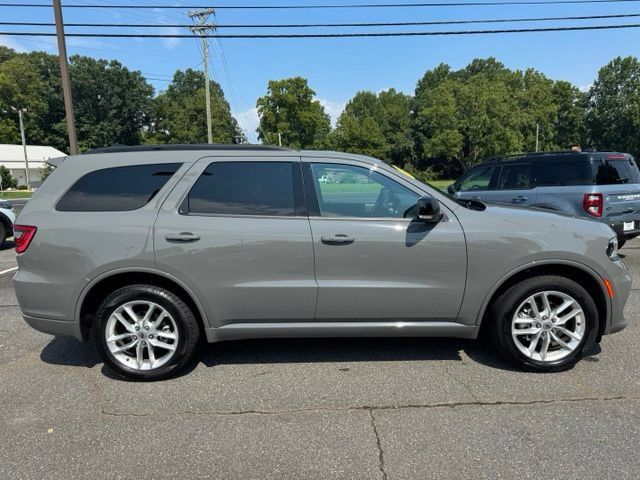 Used 2024 Dodge Durango GT AWD/4WD image 10