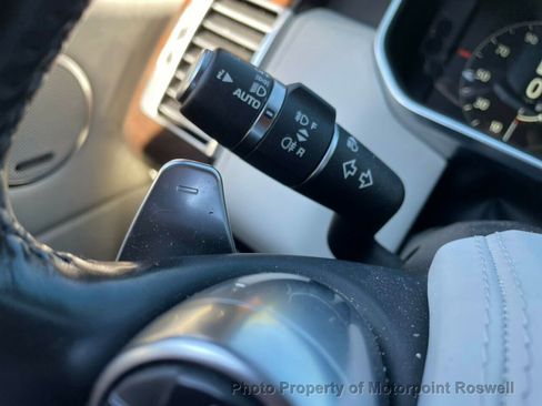 Used 2017 Land Rover Range Rover Long Wheelbase Autobiography image 27