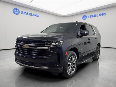 Used 2022 Chevrolet Tahoe LT w/ LT Signature Plus Package image 4