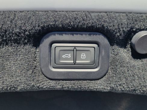 Used 2024 Bentley Continental GT S AWD/4WD image 29