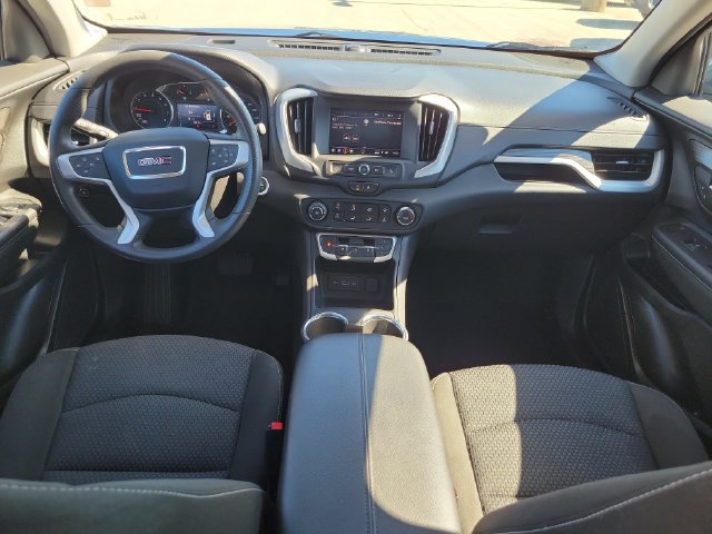 Used 2024 GMC Terrain SLE AWD/4WD image 15