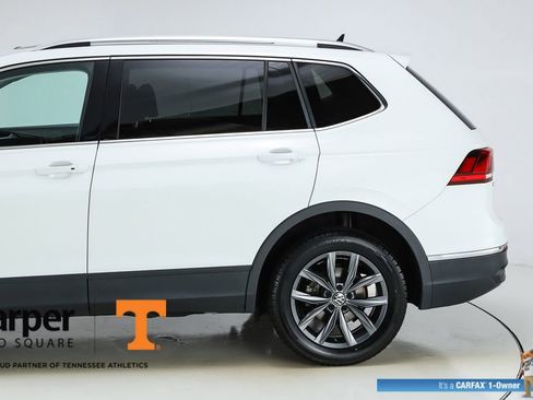 Used 2022 Volkswagen Tiguan SE w/ Panoramic Sunroof Package AWD/4WD image 43
