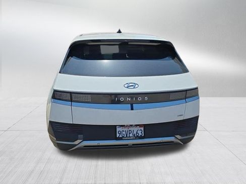 Used 2023 Hyundai Ioniq 5 SEL AWD/4WD image 3