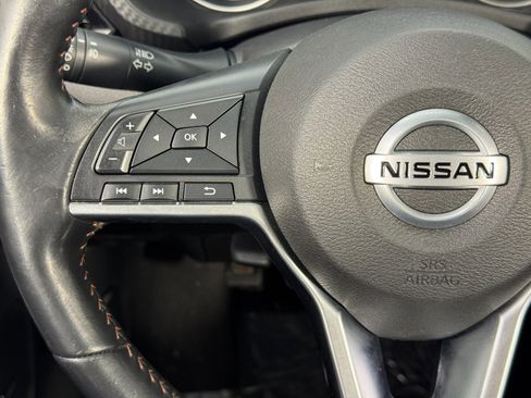 Used 2023 Nissan Sentra SR w/ SR Premium Package image 20