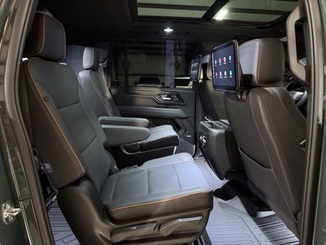 Used 2026 GMC Yukon XL AT4 w/ AT4 Premium Plus Package AWD/4WD image 21