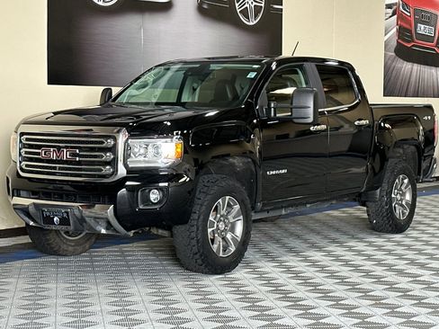 Used 2015 GMC Canyon SLT w/ Driver Alert Package image 8