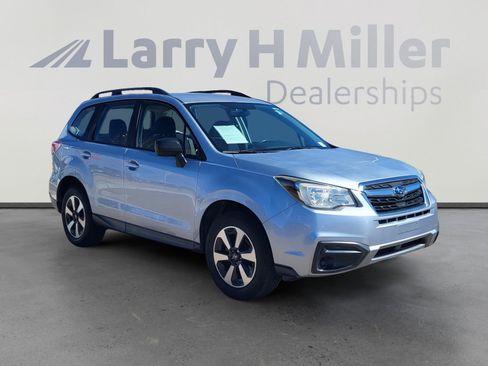 Used 2017 Subaru Forester 2.5i w/ Alloy Wheel Package image 7