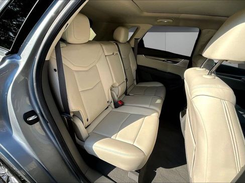 Certified 2024 Cadillac XT5 Premium Luxury w/ LPO, Floor Liner Package AWD/4WD image 24