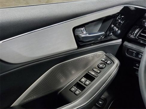 Certified 2023 Acura MDX SH-AWD w/ Technology Package image 25