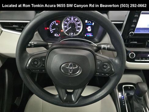 Used 2020 Toyota Corolla LE w/ Carpet Mat Package (TMS) FWD image 9