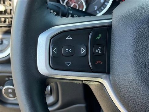 Used 2023 RAM 1500 Big Horn AWD/4WD image 18