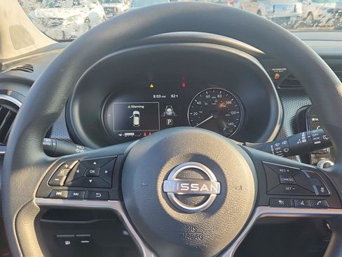 Used 2023 Nissan Kicks SV FWD image 19