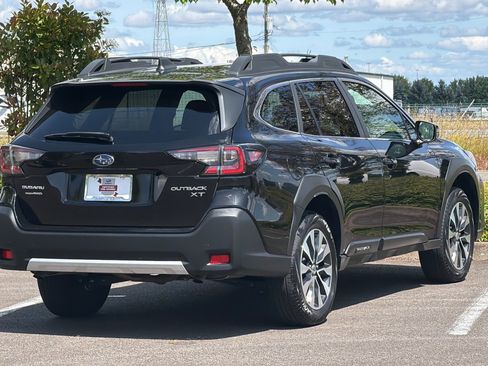 Used 2025 Subaru Outback Limited XT w/ Tech Package 2 AWD/4WD image 4