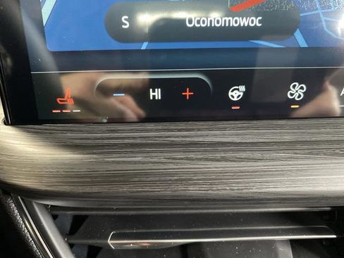 New 2026 Ford Escape SE w/ PHEV Premium Package image 8