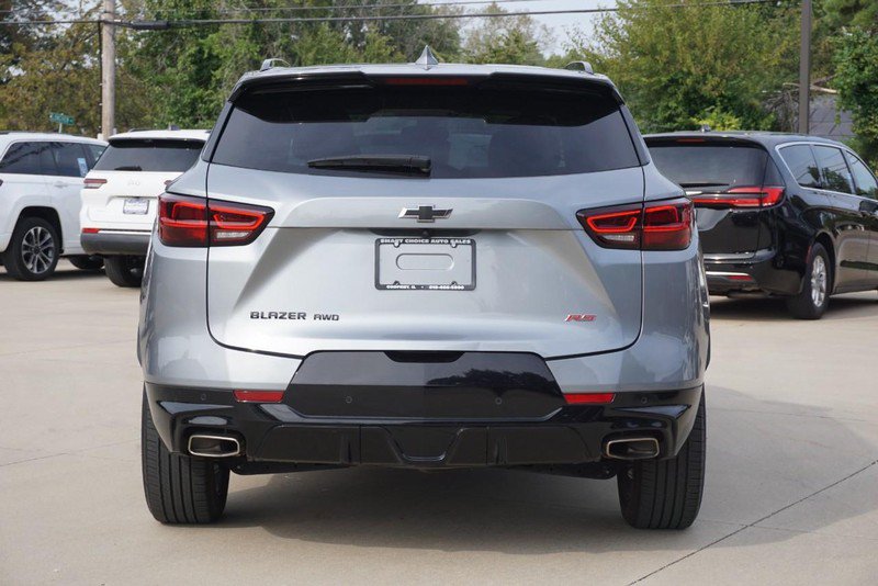 Used 2025 Chevrolet Blazer RS AWD/4WD image 4
