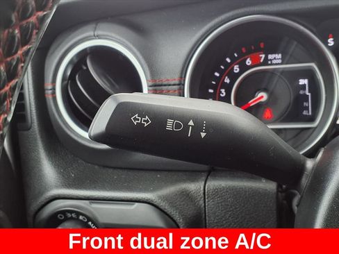 Used 2020 Jeep Wrangler Unlimited Rubicon w/ Quick Order Package 28Y Recon image 18