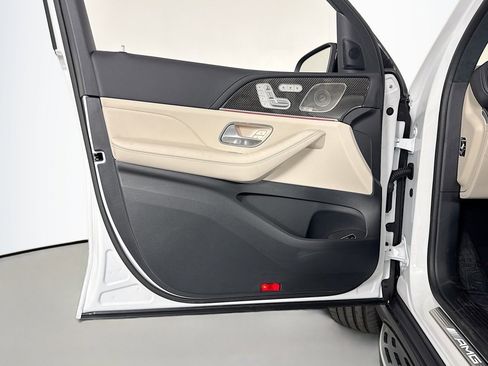 New 2026 Mercedes-Benz GLS 63 AMG 4MATIC image 21