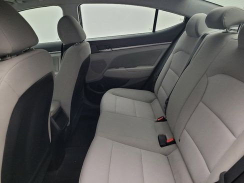 Used 2018 Hyundai Elantra Value Edition FWD image 18