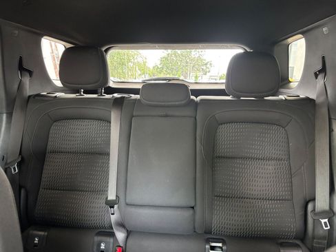 Used 2025 Chevrolet Equinox LT AWD/4WD image 38