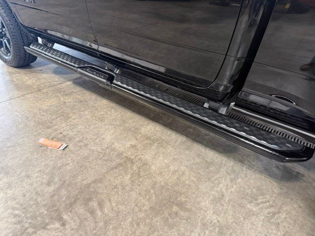 Certified 2025 RAM 2500 Big Horn AWD/4WD image 32