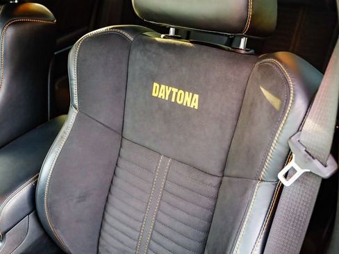 Used 2023 Dodge Charger SRT Hellcat RWD image 30