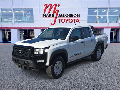 Used 2024 Nissan Frontier SV w/ Hardbody Edition