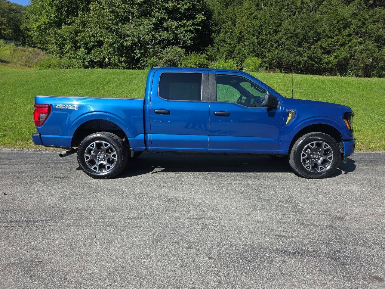 Used 2024 Ford F150 STX AWD/4WD image 2