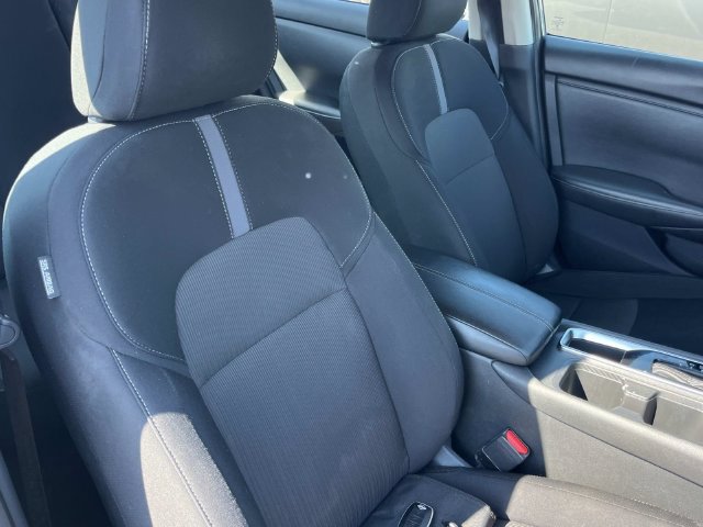 Used 2024 Nissan Sentra SV FWD image 23
