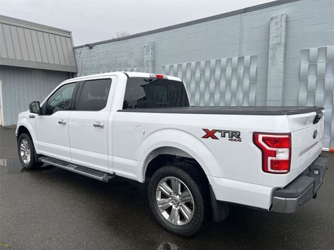 Used 2018 Ford F150 XLT w/ Equipment Group 302A Luxury image 8