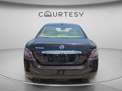 Used 2013 Nissan Maxima 3.5 SV w/ Premium Pkg image 2
