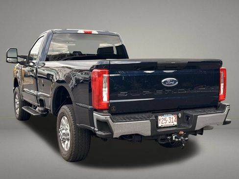 Used 2023 Ford F350 XLT w/ FX4 Off-Road Package AWD/4WD image 3