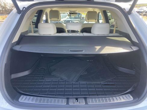 Used 2023 Genesis GV70 2.5T w/ Select Package image 12