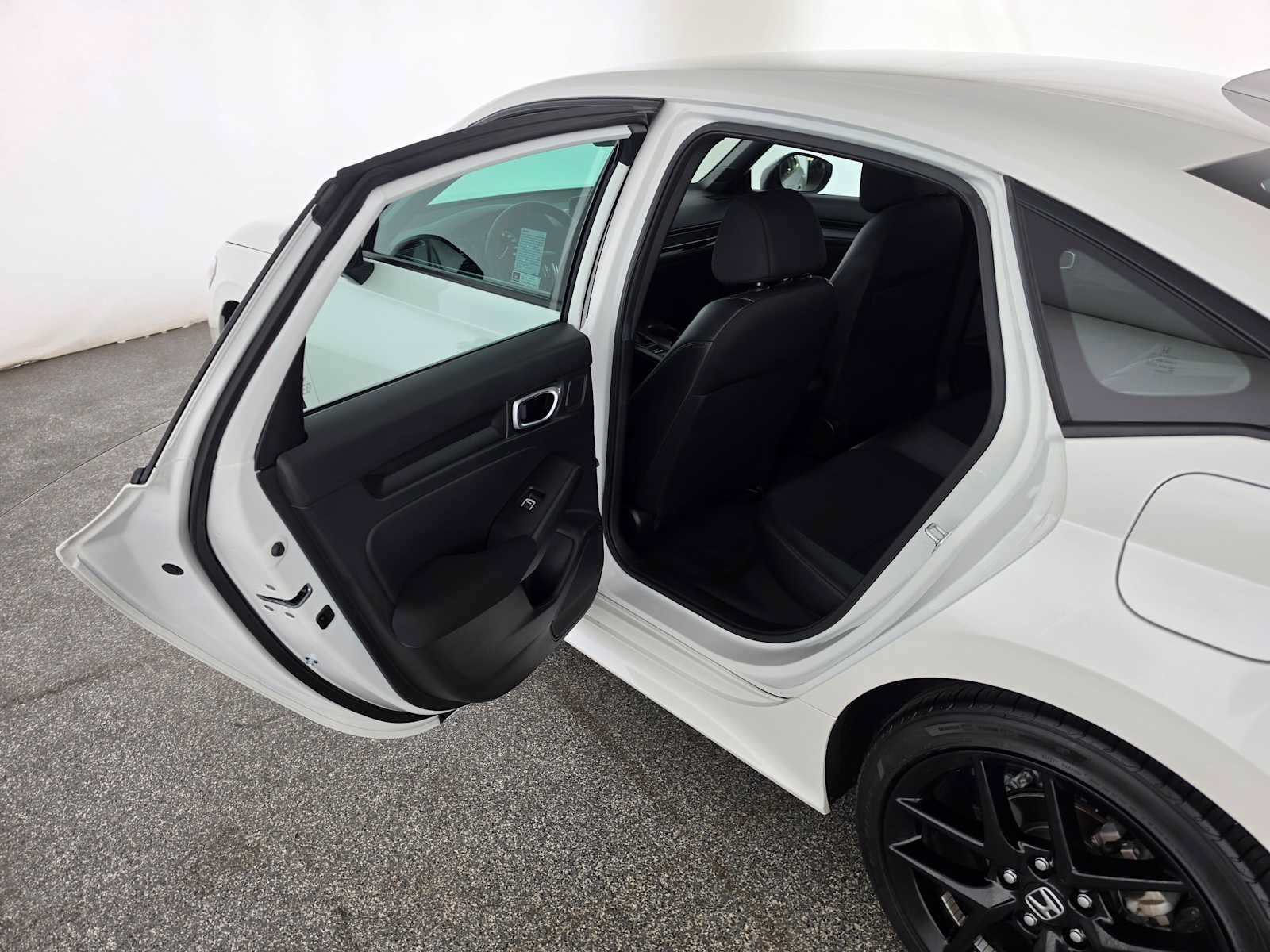 Used 2024 Honda Civic Sport image 15