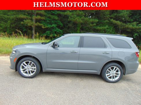 Certified 2023 Dodge Durango GT image 3