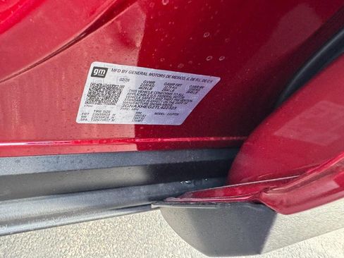 New 2026 Chevrolet Equinox LT image 18