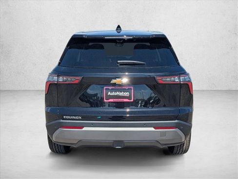 New 2026 Chevrolet Equinox LT w/ Safety and Technology Package image 6