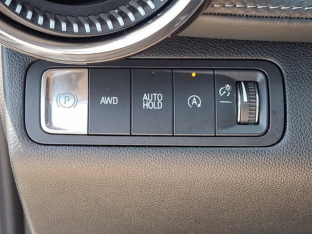 Used 2025 Chevrolet Equinox LT AWD/4WD image 19