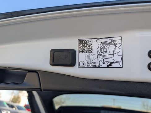 Used 2025 Toyota RAV4 XSE w/ Advanced Technology Package image 12