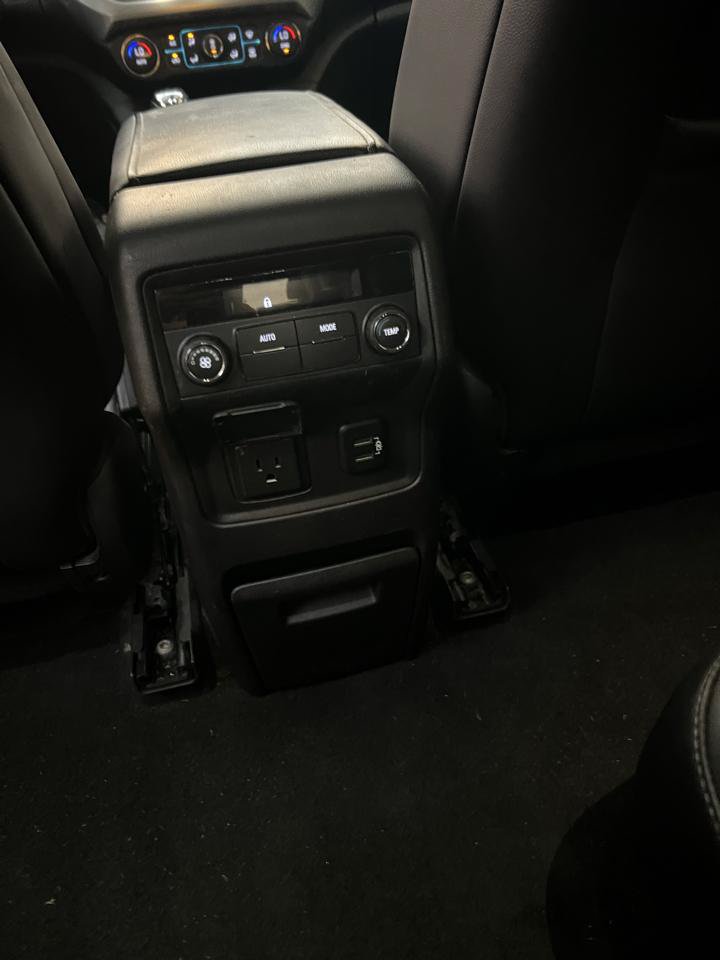 Used 2018 GMC Acadia SLT FWD image 9