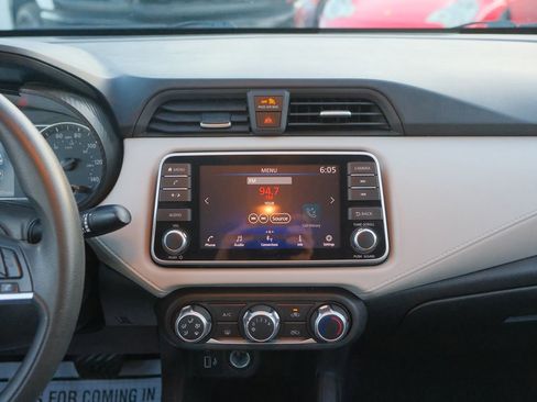 Used 2021 Nissan Versa SV image 15