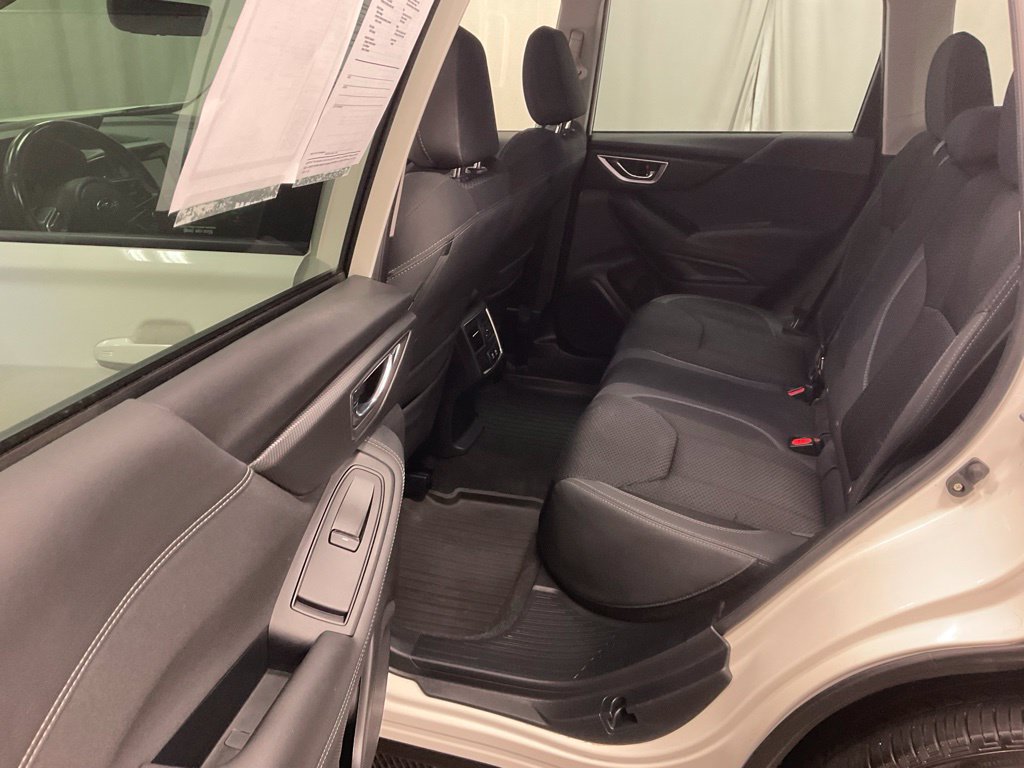 Used 2024 Subaru Forester Premium AWD/4WD image 27